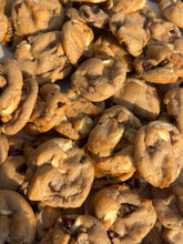 Load image into Gallery viewer, MINI High Protein Chocolate Chunk Kookies - SNACK PACK!
